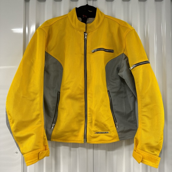 FirstGear woman’s motorcycle jacket - Picture 1 of 7
